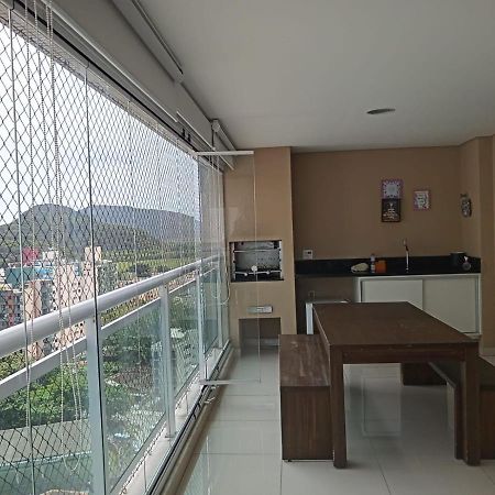 Excelente Apartamento Em Condominio Na Praia Das Asturias 과루자 외부 사진